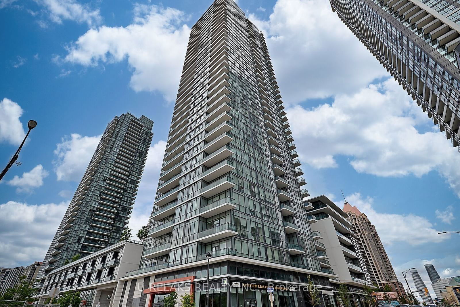 Condo leased at 2308-4065 Brickstone Mews, Mississauga, City Centre, L5B 0G3 - MLS: W11939218