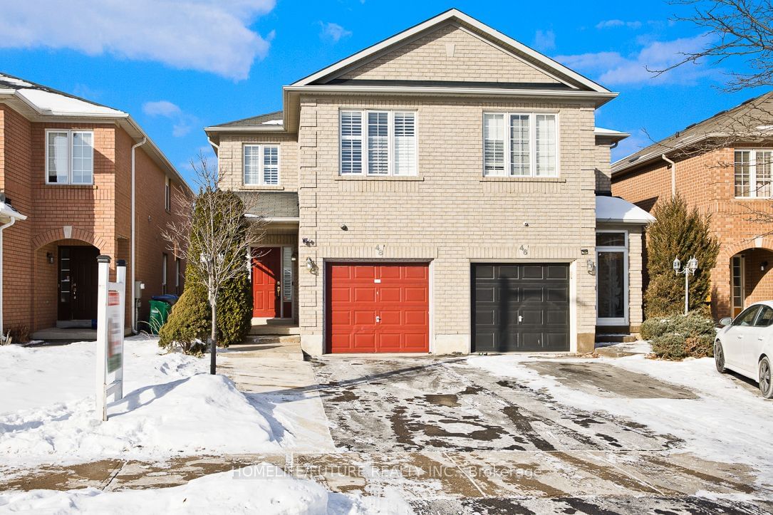 Semi-Detached House for sale at 48 Roadmaster Lane, Brampton, Fletcher's Meadow, L7A 3A7 - MLS: W11939365