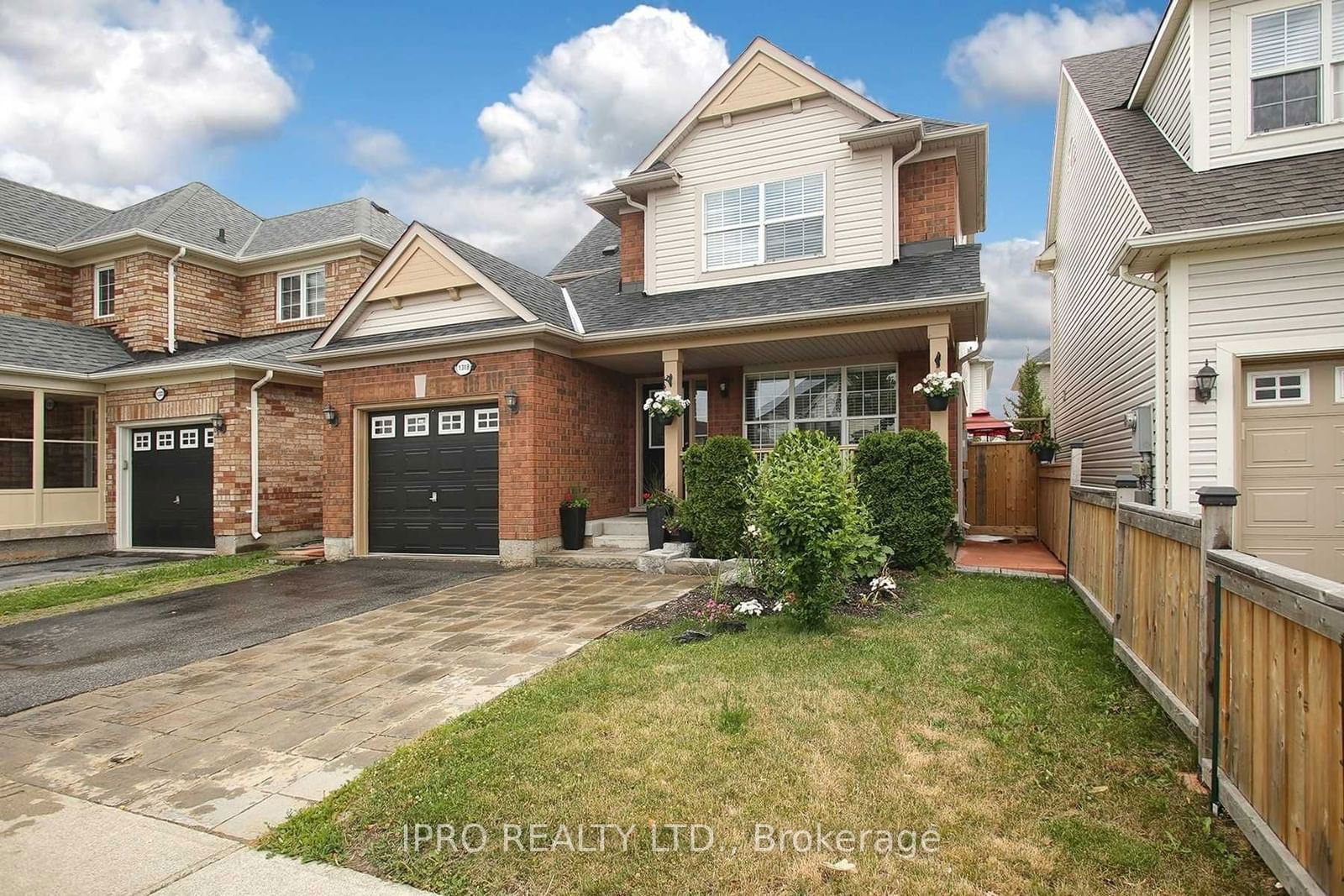 Detached House for lease at 1318 Clark Boulevard, Milton, 1023 - BE Beaty, L9T 6L4 - MLS: W11939382