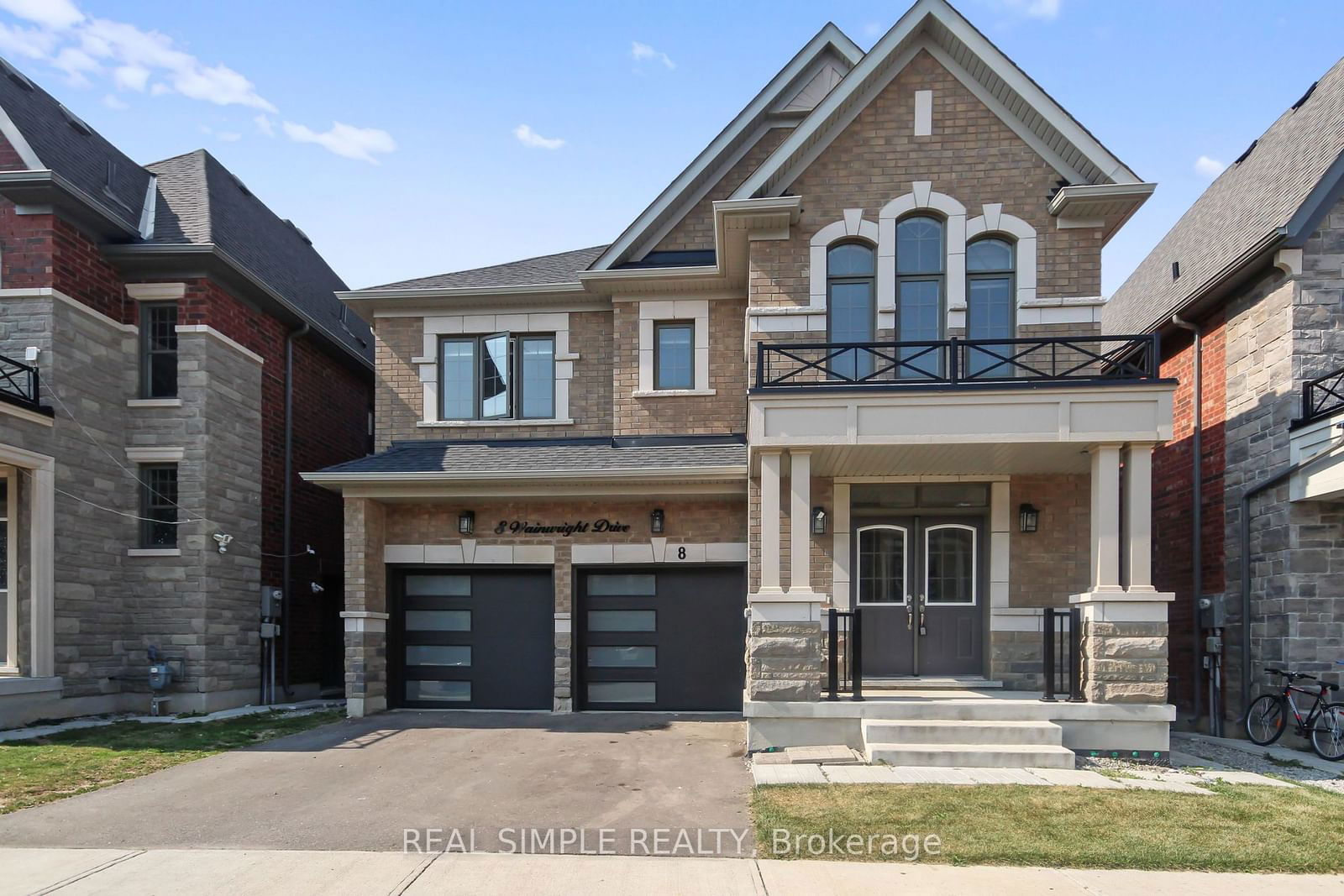 Detached House for sale at 8 Wainwright Drive, Brampton, Northwest Brampton, L7A 4Y6 - MLS: W11939411