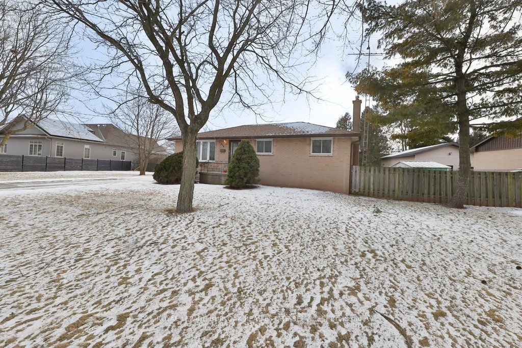 Detached House sold at 254 Foxbar Road, Burlington, Appleby, L7L 3A3 - MLS: W11939588