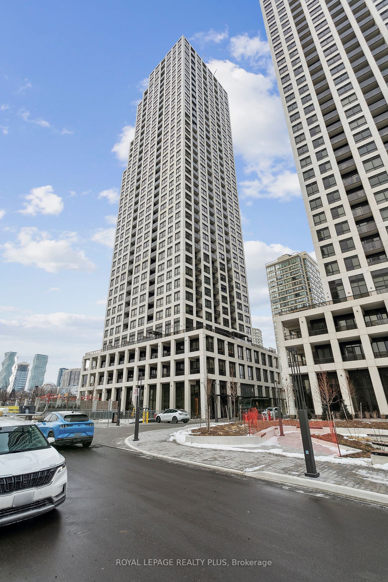 Condo sold at 3408-36 Elm Drive, Mississauga, Fairview, L5B 1P2 - MLS: W11939733