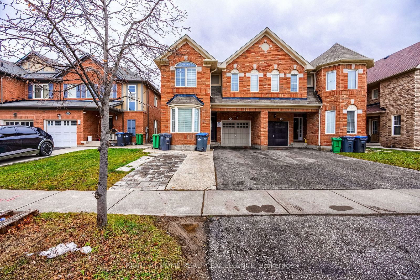 Semi-Detached House leased at 20 Caliper Road, Brampton, Bram West, L6P 3P9 - MLS: W11939842