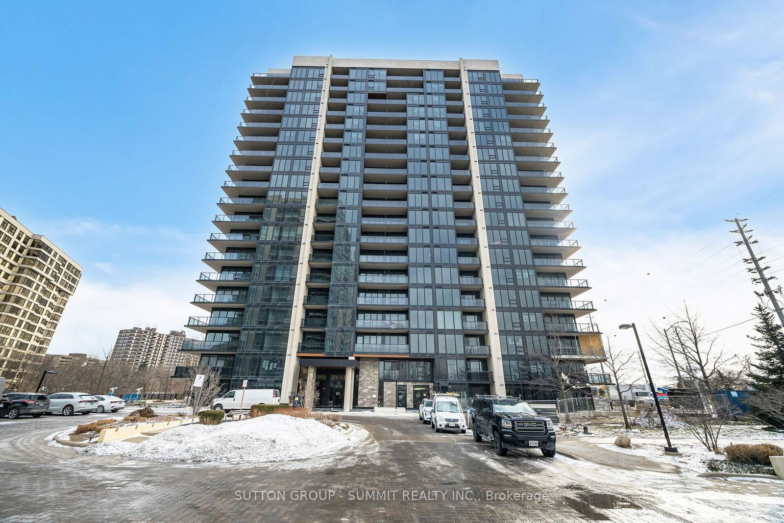 Condo leased at 602-1035 Southdown Road, Mississauga, Clarkson, L5J 0A2 - MLS: W11940002