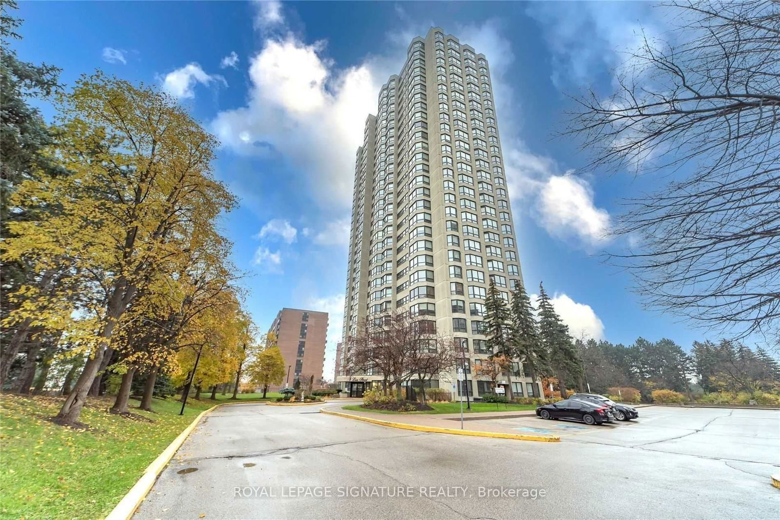 Condo for lease at 1107-8 Lisa Street, Brampton, Queen Street Corridor, L6T 4S6 - MLS: W11940072