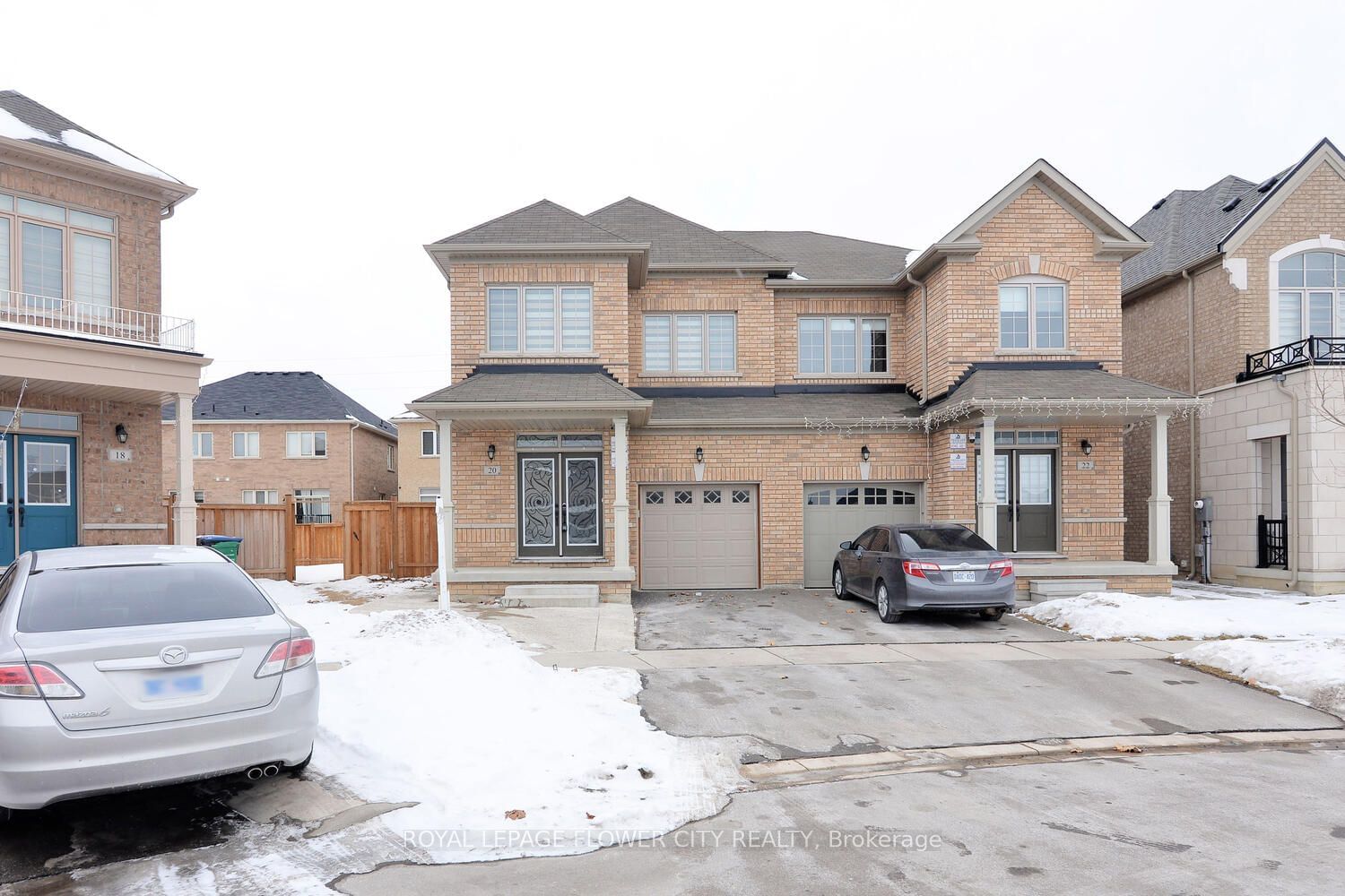 Semi-Detached House for sale at 20 Brent Stephens Way, Brampton, Northwest Brampton, L7A 5B6 - MLS: W11940083