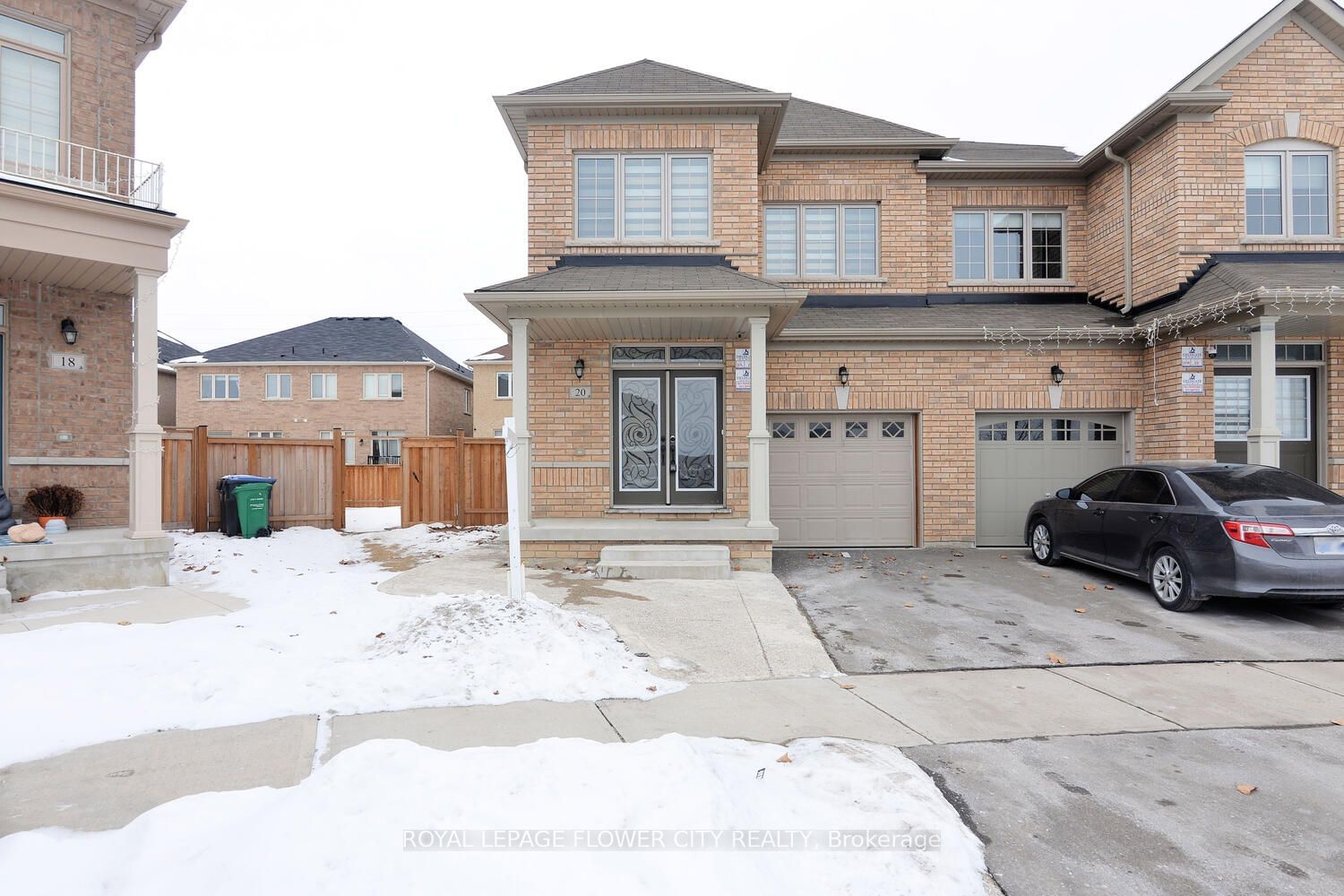 Semi-Detached House for sale at 20 Brent Stephens Way, Brampton, Northwest Brampton, L7A 5B6 - MLS: W11940083