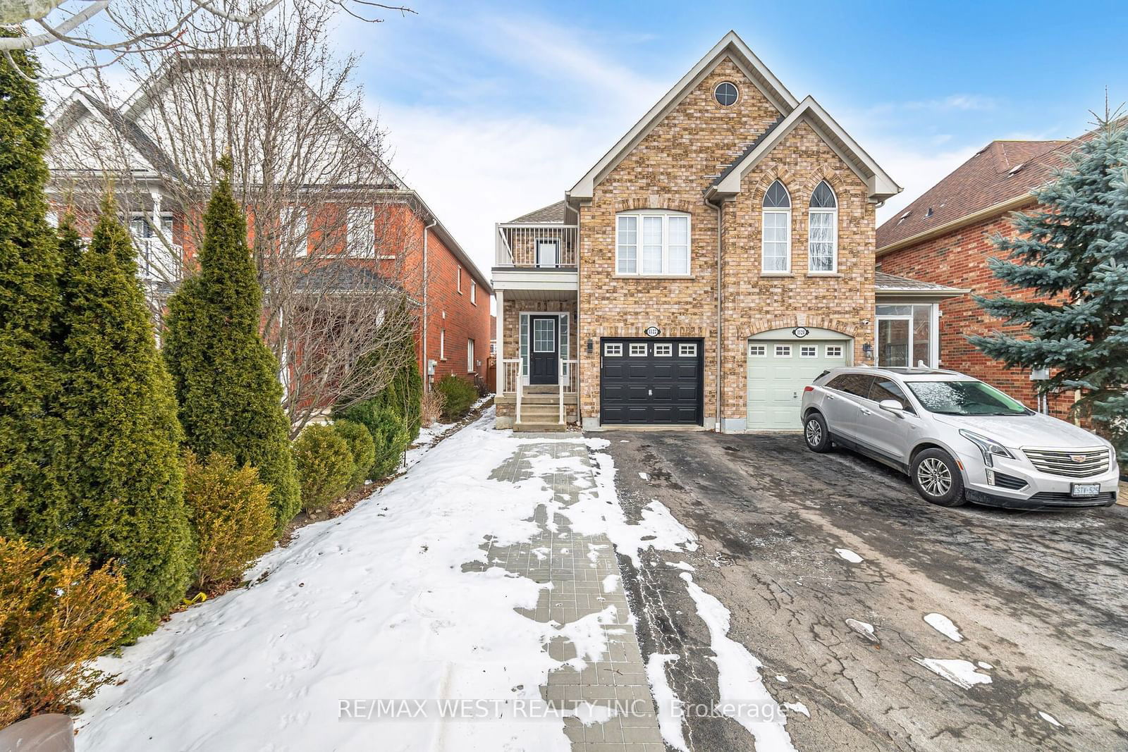 Semi-Detached House for lease at BSMT-1122 Hickory Hollow Glen, Mississauga, Meadowvale Village, L5W 1Z8 - MLS: W11940274