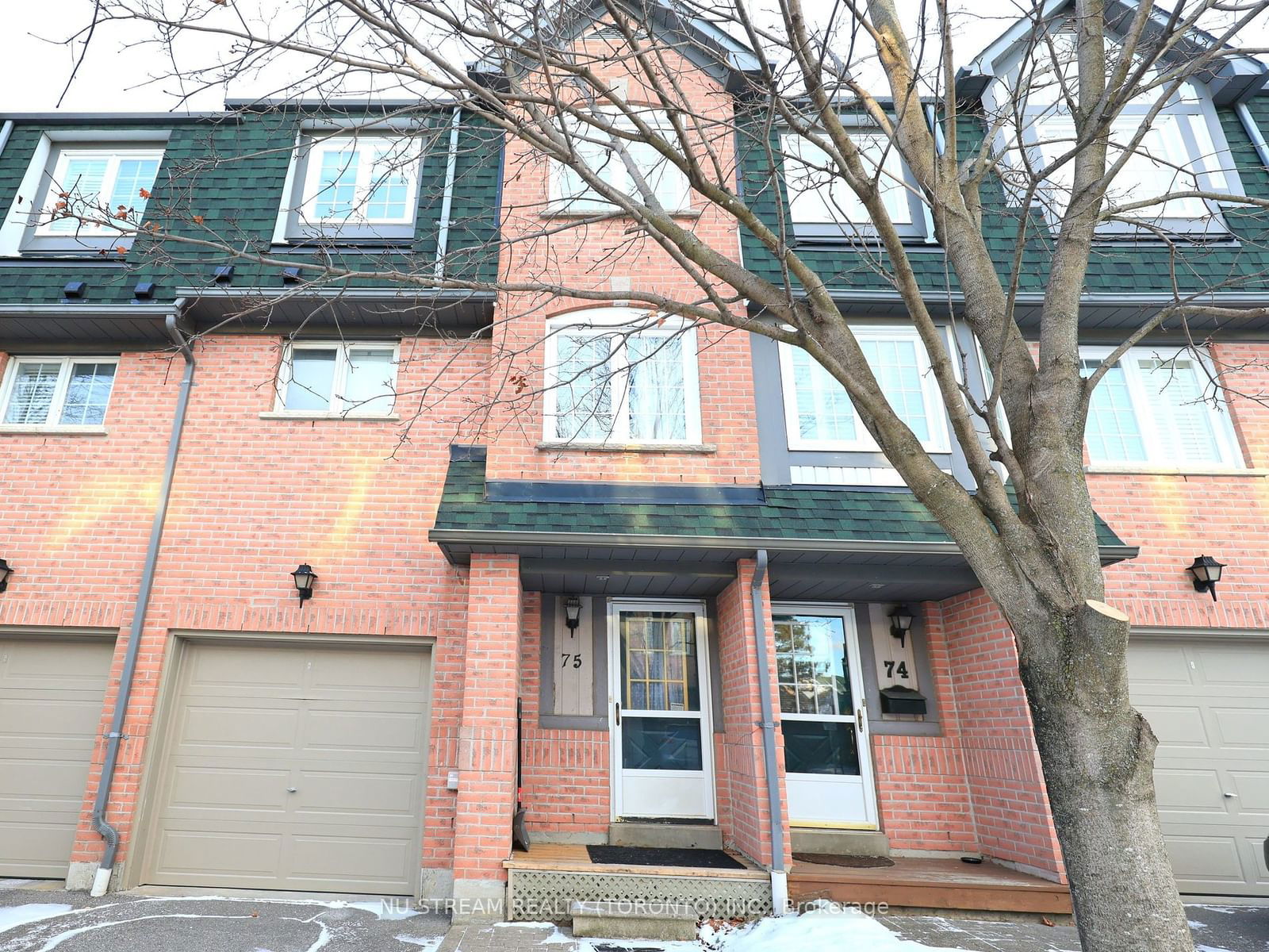 Townhouse for lease at 75-2945 Thomas Street, Mississauga, Central Erin Mills, L5M 6C1 - MLS: W11940481