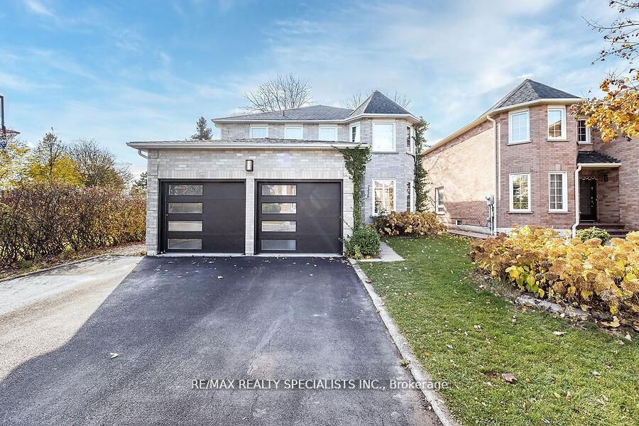 Detached House for sale at 7326 Aspen Avenue, Mississauga, Meadowvale, L5N 6P2 - MLS: W11940576