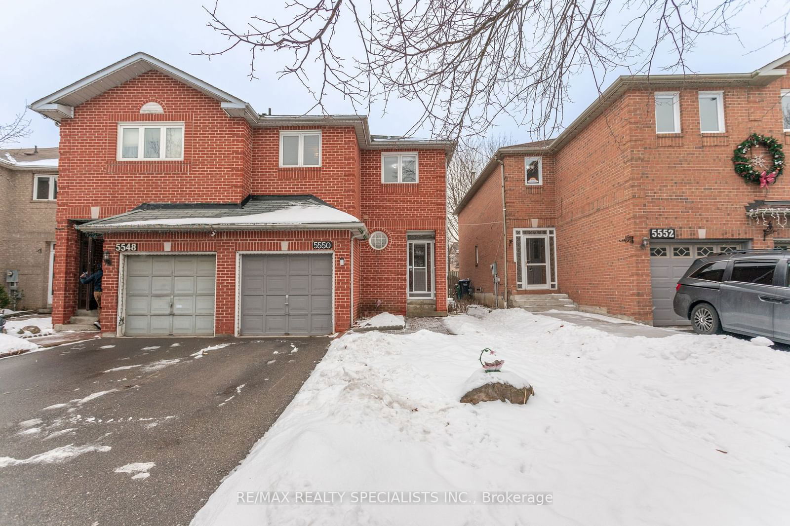 Semi-Detached House sold at 5550 Cortina Crescent, Mississauga, Hurontario, L4Z 3R1 - MLS: W11940739