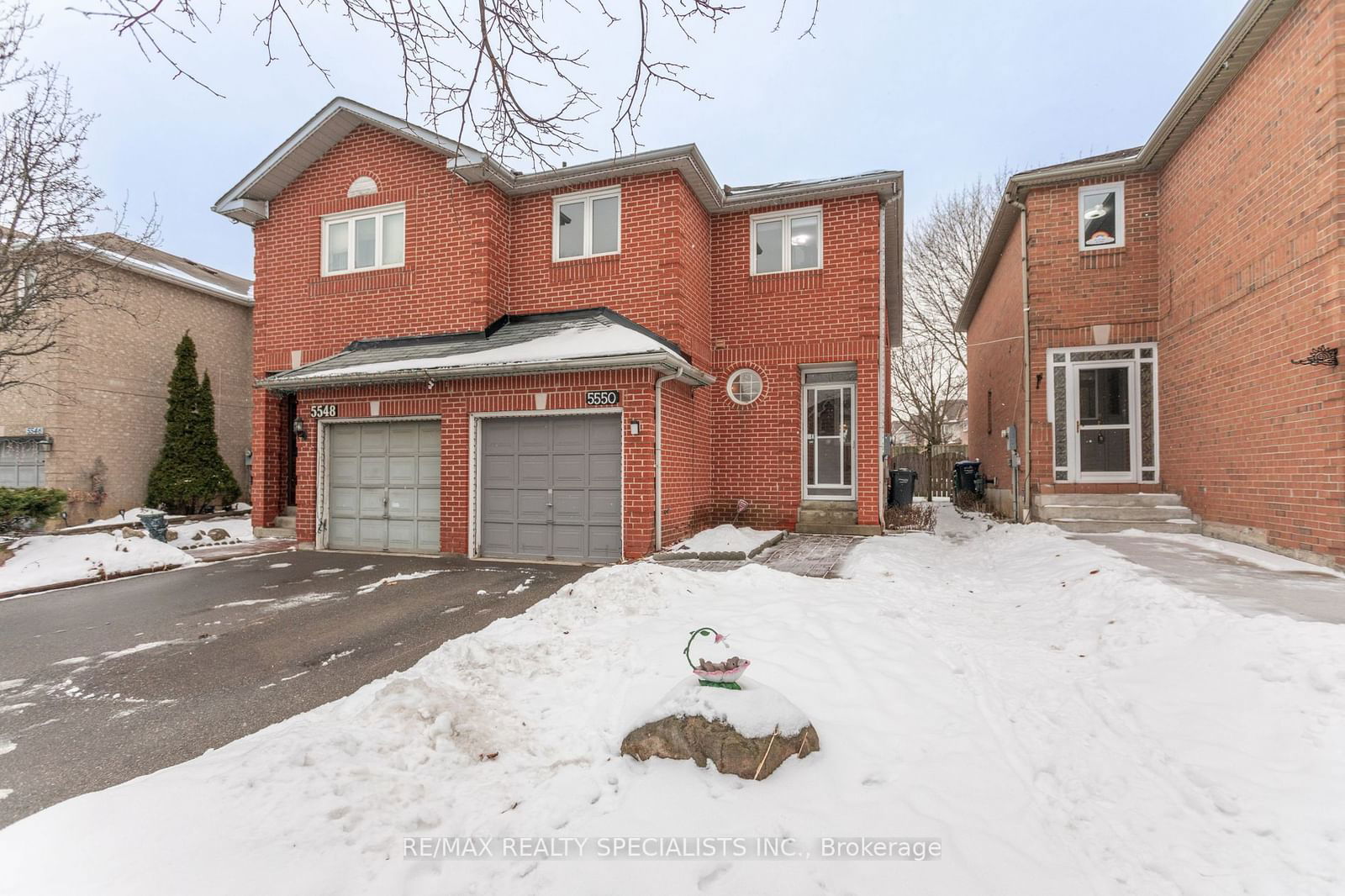 Semi-Detached House sold at 5550 Cortina Crescent, Mississauga, Hurontario, L4Z 3R1 - MLS: W11940739