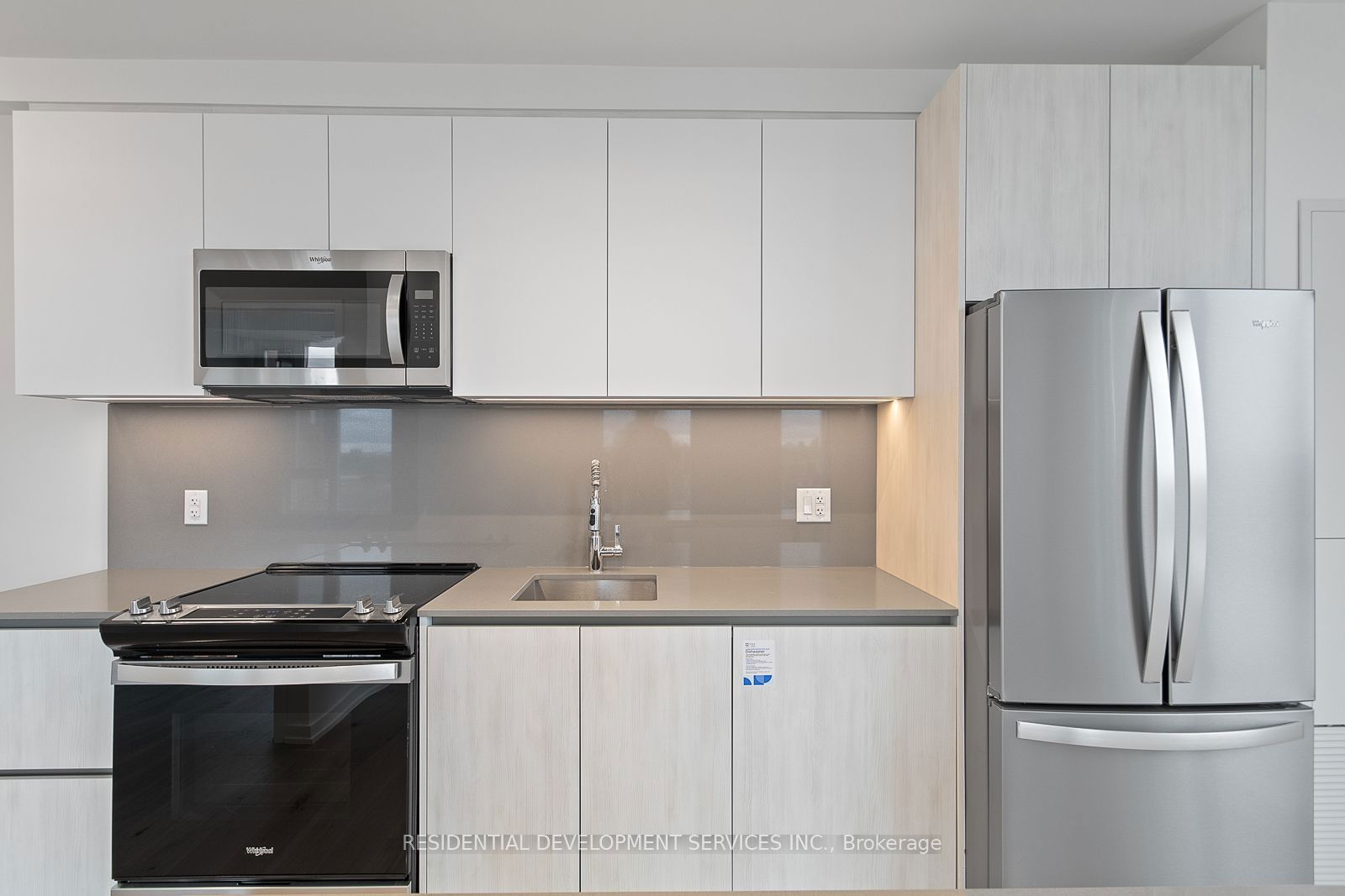 Condo for sale at 1020-3100 Keele Street, Toronto, Downsview-Roding-CFB, M3M 0E1 - MLS: W11940879