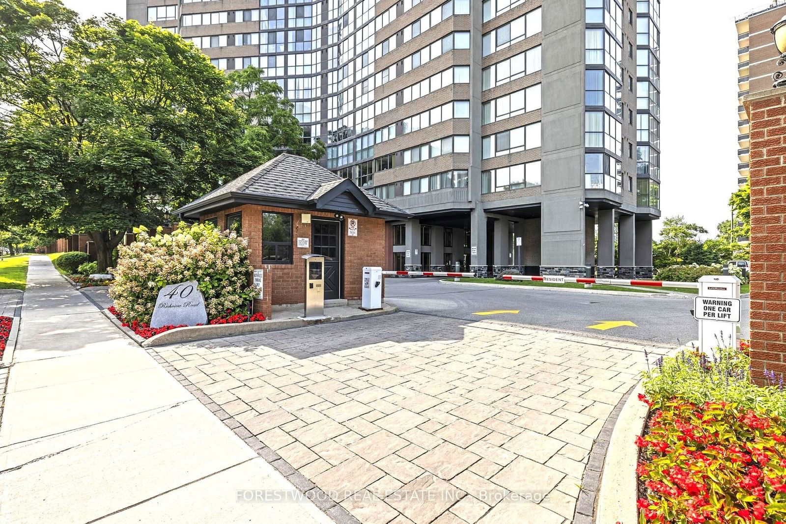 Condo for sale at 1505-40 Richview Road, Toronto, Humber Heights, M9A 5C1 - MLS: W11940929