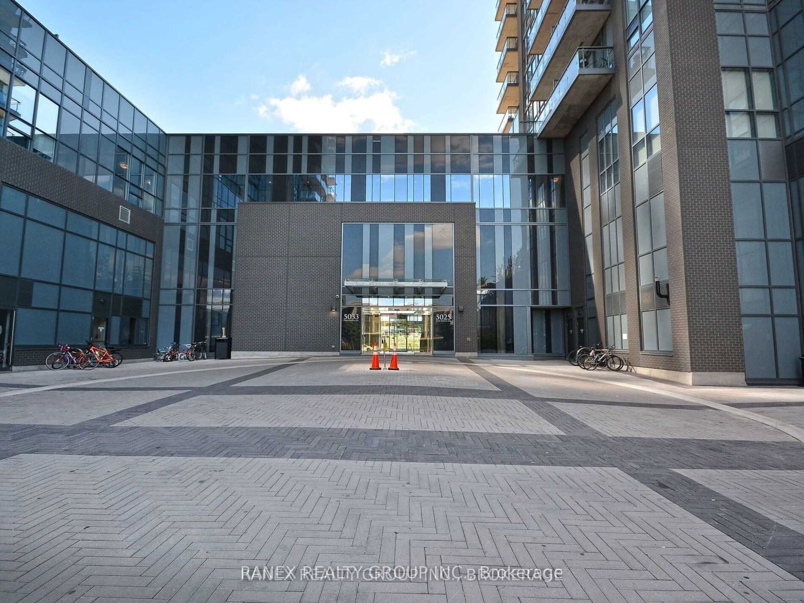 Condo for lease at 1301-5025 Four Spring Avenue, Mississauga, Hurontario, L5R 0E5 - MLS: W11940962