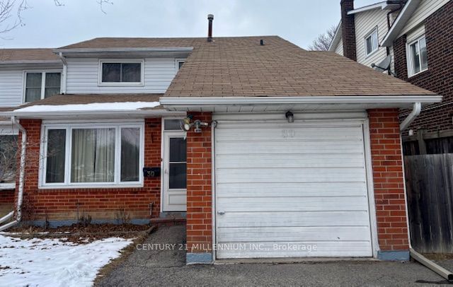 Semi-Detached House for sale at 30 Courtleigh Square, Brampton, Heart Lake, L6Z 1J3 - MLS: W11941085