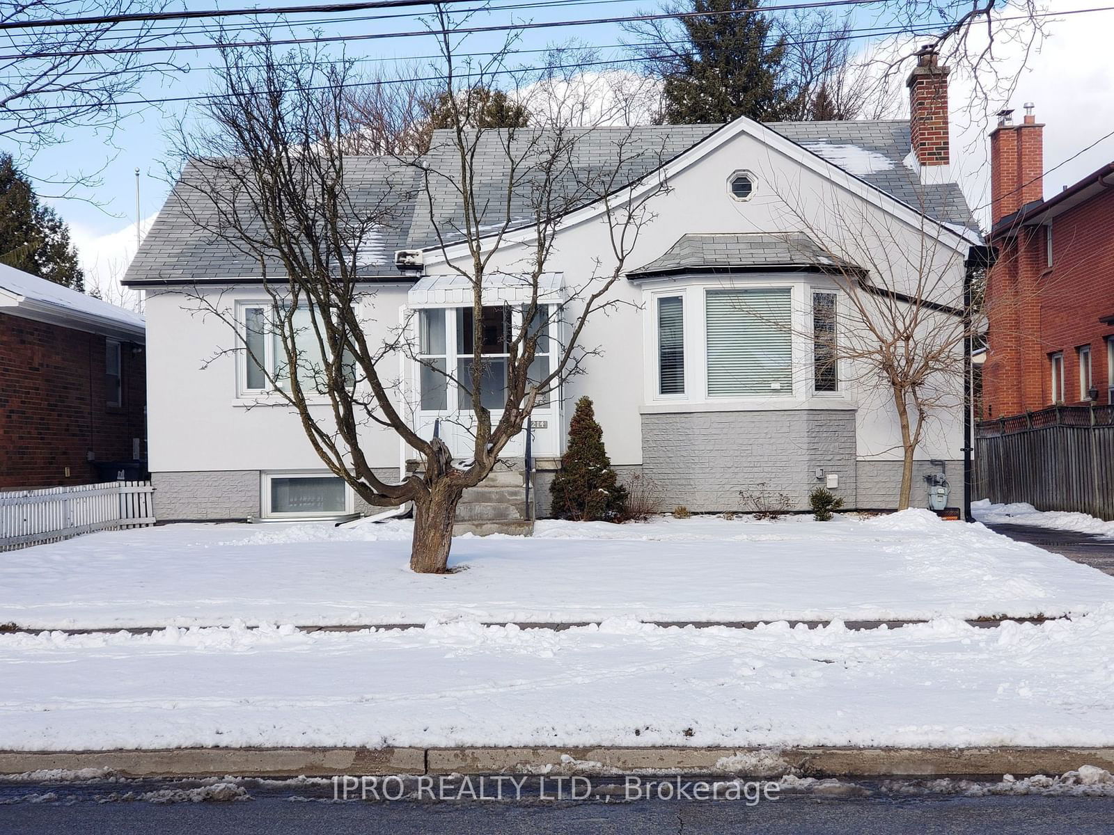 Detached House leased at 214 Bering Avenue, Toronto, Islington-City Centre West, M8Z 3A3 - MLS: W11941136