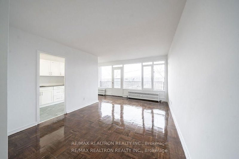 home for lease on 304-2515 Eglinton Avenue W