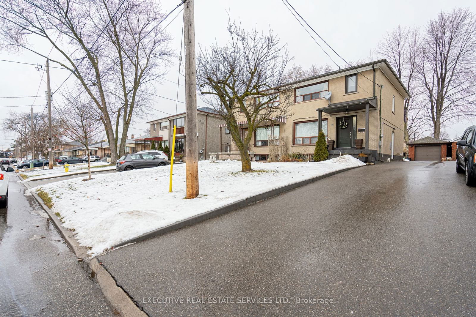 Semi-Detached House for sale at 47 Foxrun Avenue, Toronto, Downsview-Roding-CFB, M3L 1L9 - MLS: W11941399