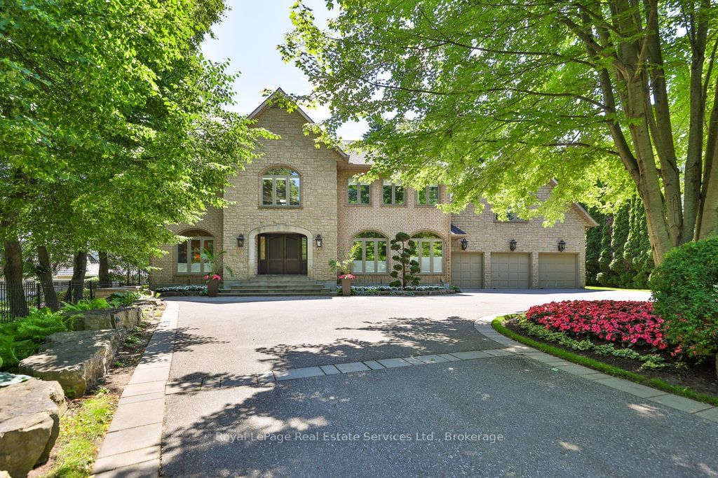 Detached House for sale at 24 Raymar Place, Oakville, Old Oakville, L6J 6M1 - MLS: W11941510