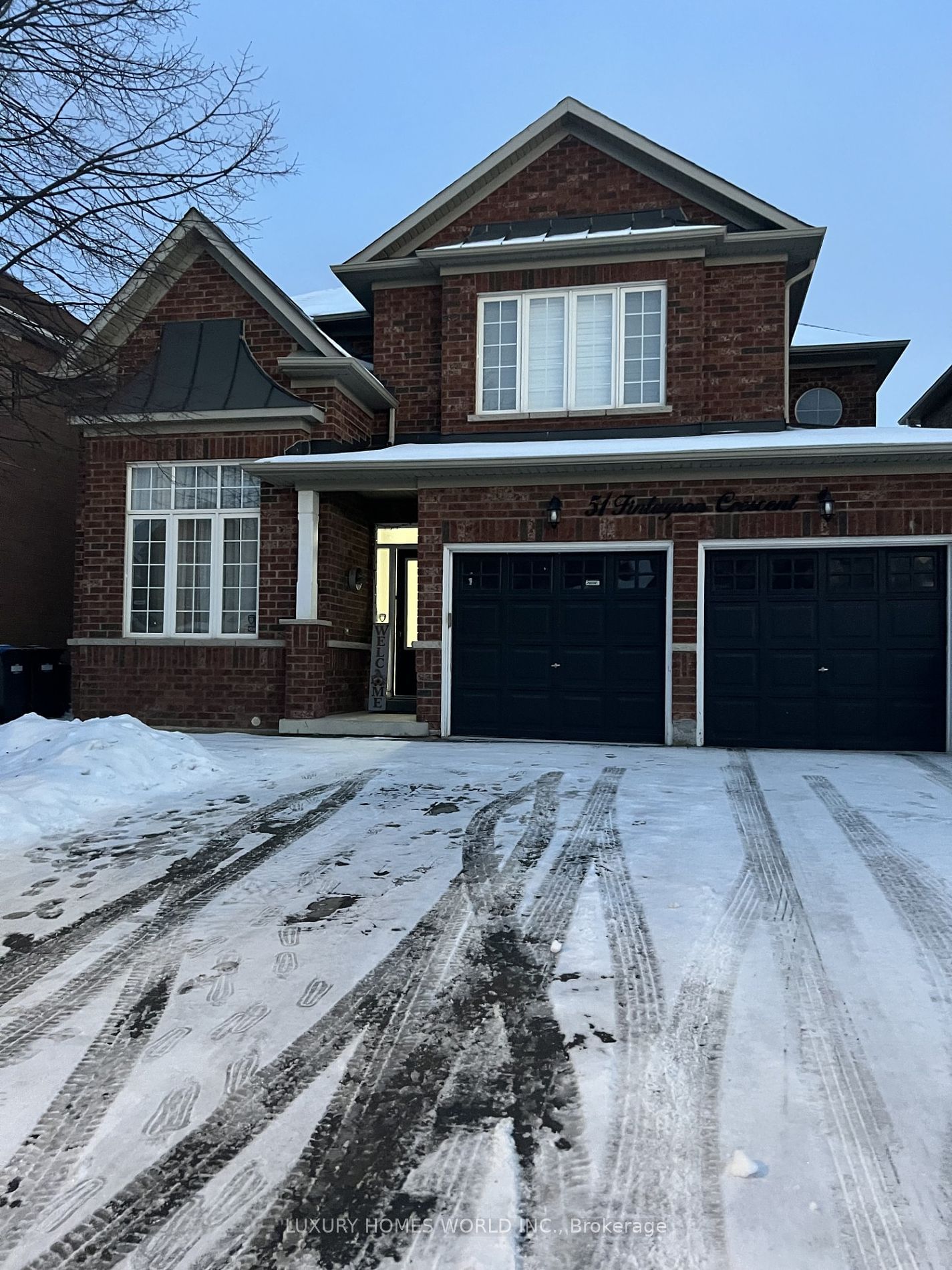 Detached House sold at 51 Finlayson Crescent, Brampton, Sandringham-Wellington, L6R 0L6 - MLS: W11941525