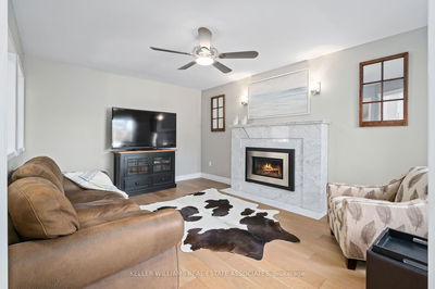 27 Gooderham Dr, Halton Hills - Georgetown image-0-4