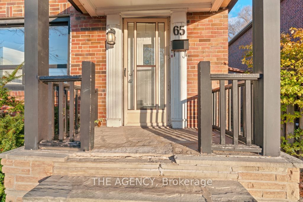 Detached House for sale at 65 Long Branch Avenue, Toronto, Long Branch, M8W 3J3 - MLS: W11941630