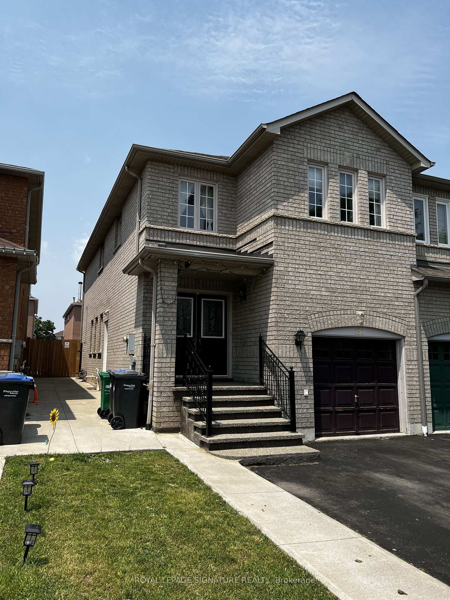 Semi-Detached House leased at Bsmt-633 Mirage Place, Mississauga, Hurontario, L5R 3Y3 - MLS: W11941891