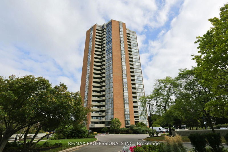Unit 601 — 2010 Islington Ave, Toronto - Kingsview Village-The Westway image-0-0