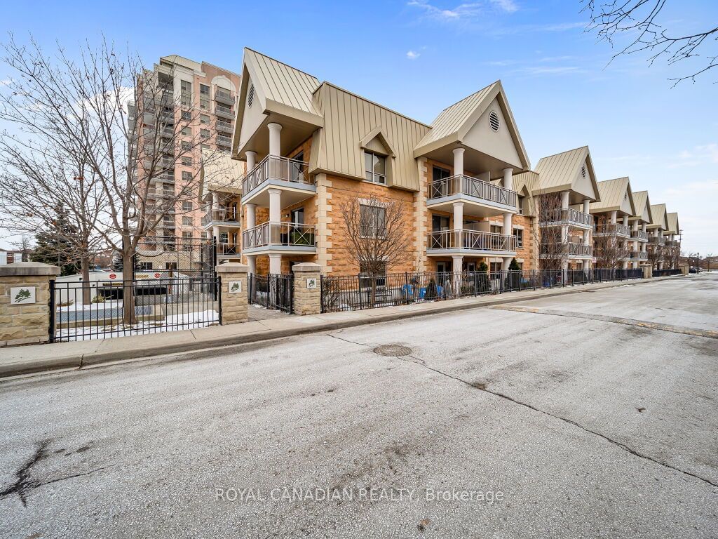 Condo for sale at 211-830 Scollard Court, Mississauga, East Credit, L5V 0A2 - MLS: W11942203