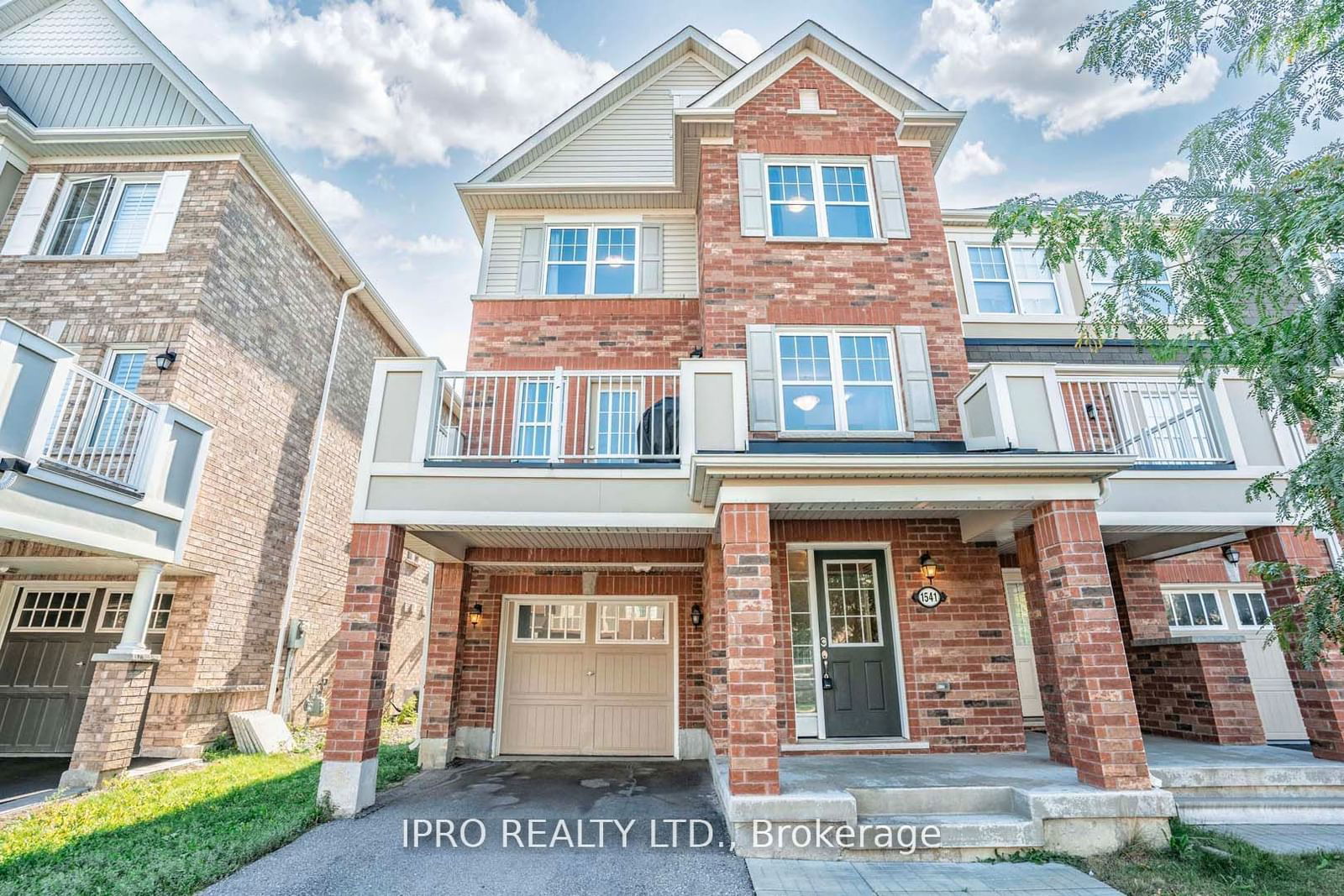 Townhouse leased at 1541 Gainer Crescent, Milton, Clarke, L9T 8Y3 - MLS: W11942455