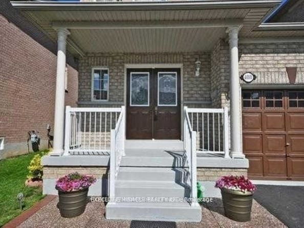 Semi-Detached House leased at 4010 Coachman Circle, Mississauga, Churchill Meadows, L5M 6Y5 - MLS: W11942526