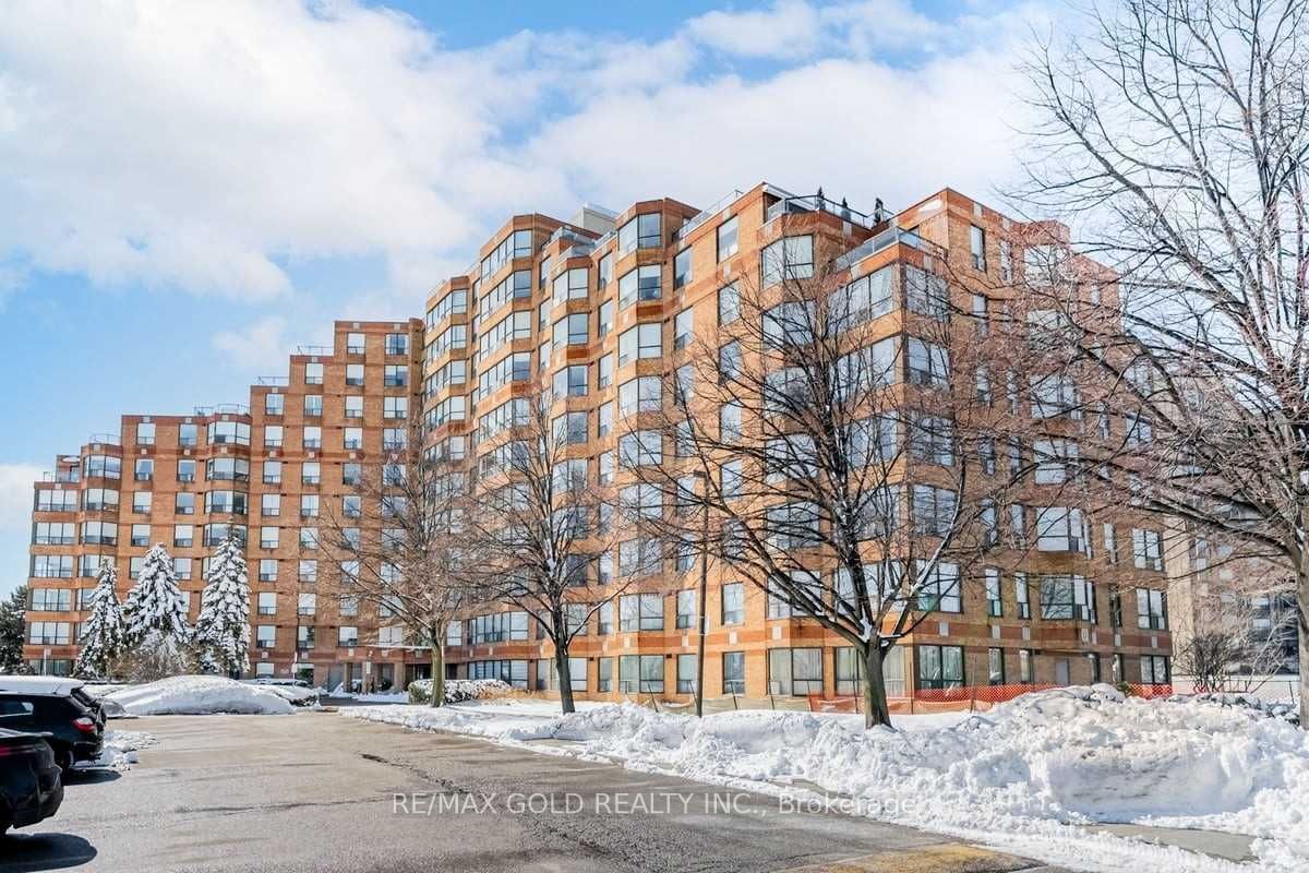 Condo for lease at 225-6 Humberline Drive, Toronto, West Humber-Clairville, M9W 6X8 - MLS: W11942546