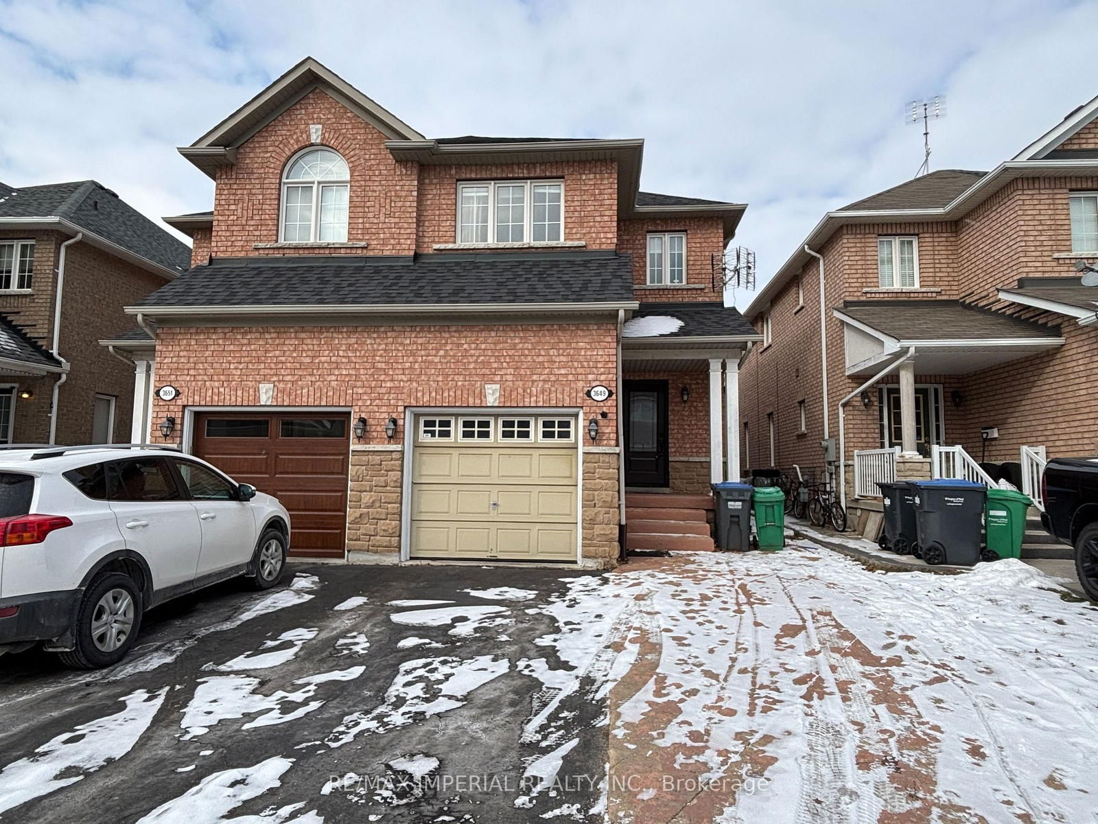 Semi-Detached House leased at 3649 Bala Drive, Mississauga, Churchill Meadows, L5M 7N1 - MLS: W11942565