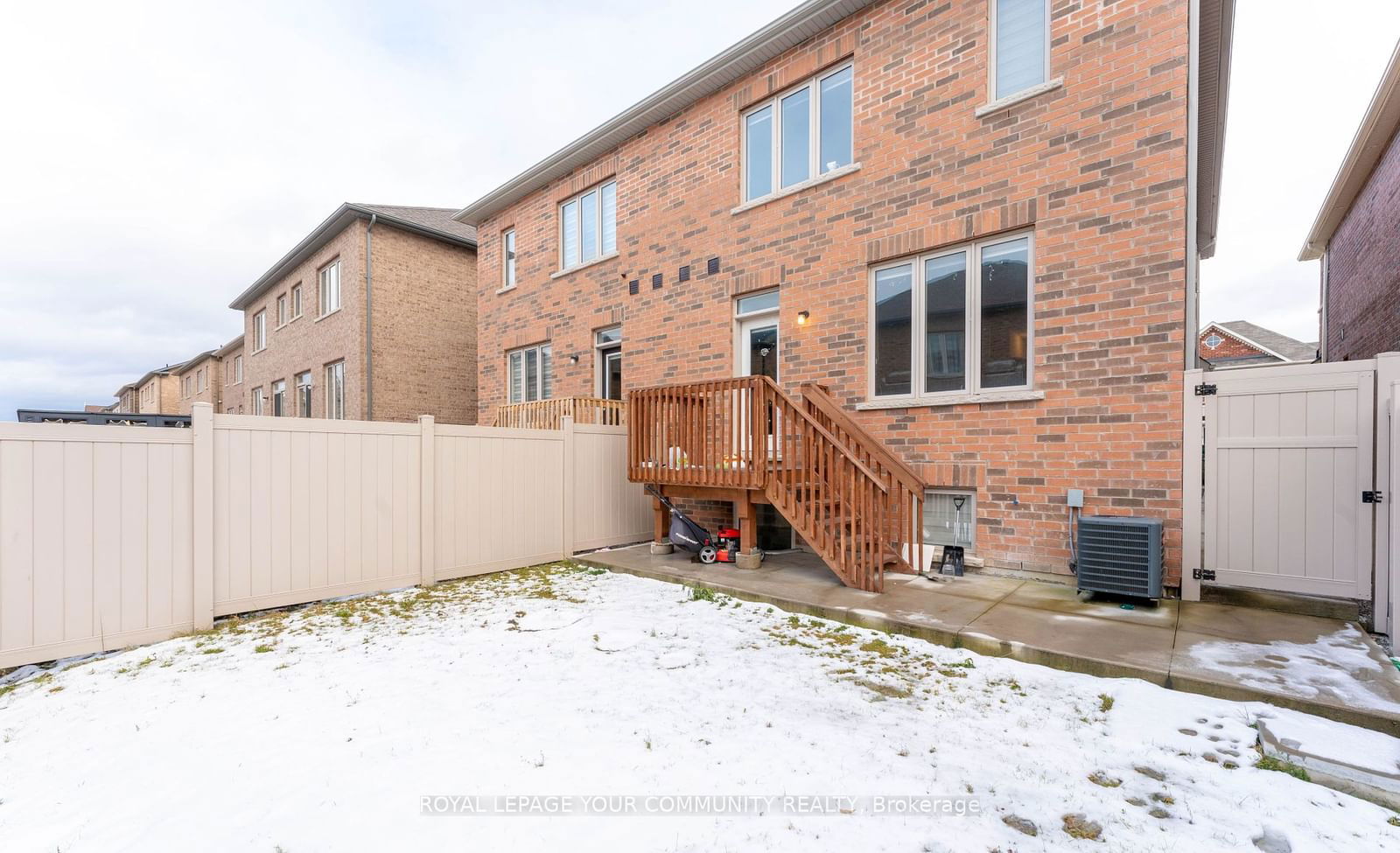 Semi-Detached House for lease at Upper-84 Emerald Coast Trail, Brampton, Northwest Brampton, L7A 5A7 - MLS: W11942651