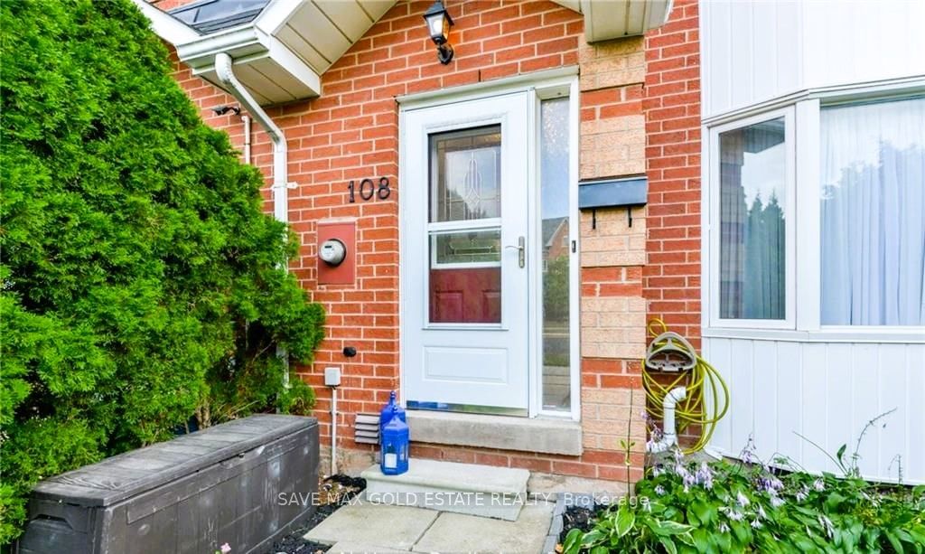 Townhouse for lease at 108 GLENASHTON Drive, Oakville, 1015 - RO River Oaks, L6H 6G3 - MLS: W11943035