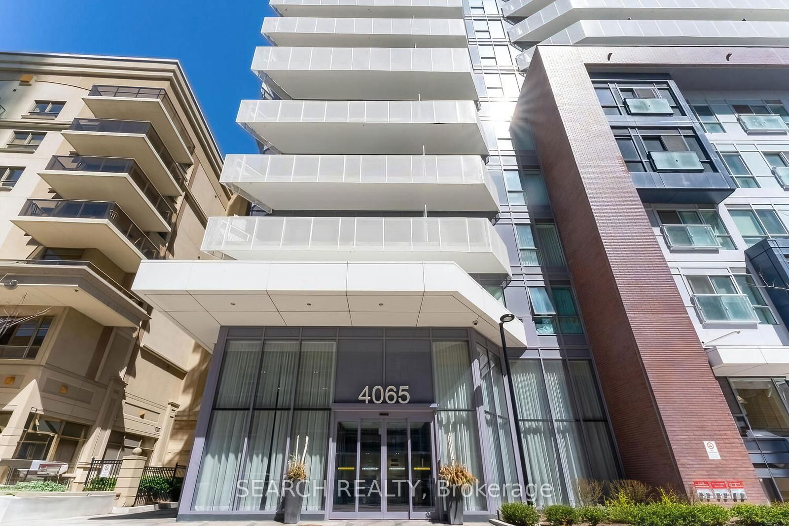 Condo for sale at 4212-4065 Confederation Pkwy, Mississauga, City Centre, L5B 0L4 - MLS: W11943109