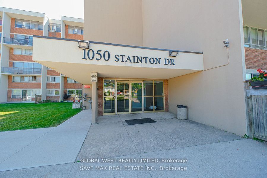 Condo leased at 124-1050 Stainton Drive, Mississauga, Erindale, L5C 2T7 - MLS: W11943243