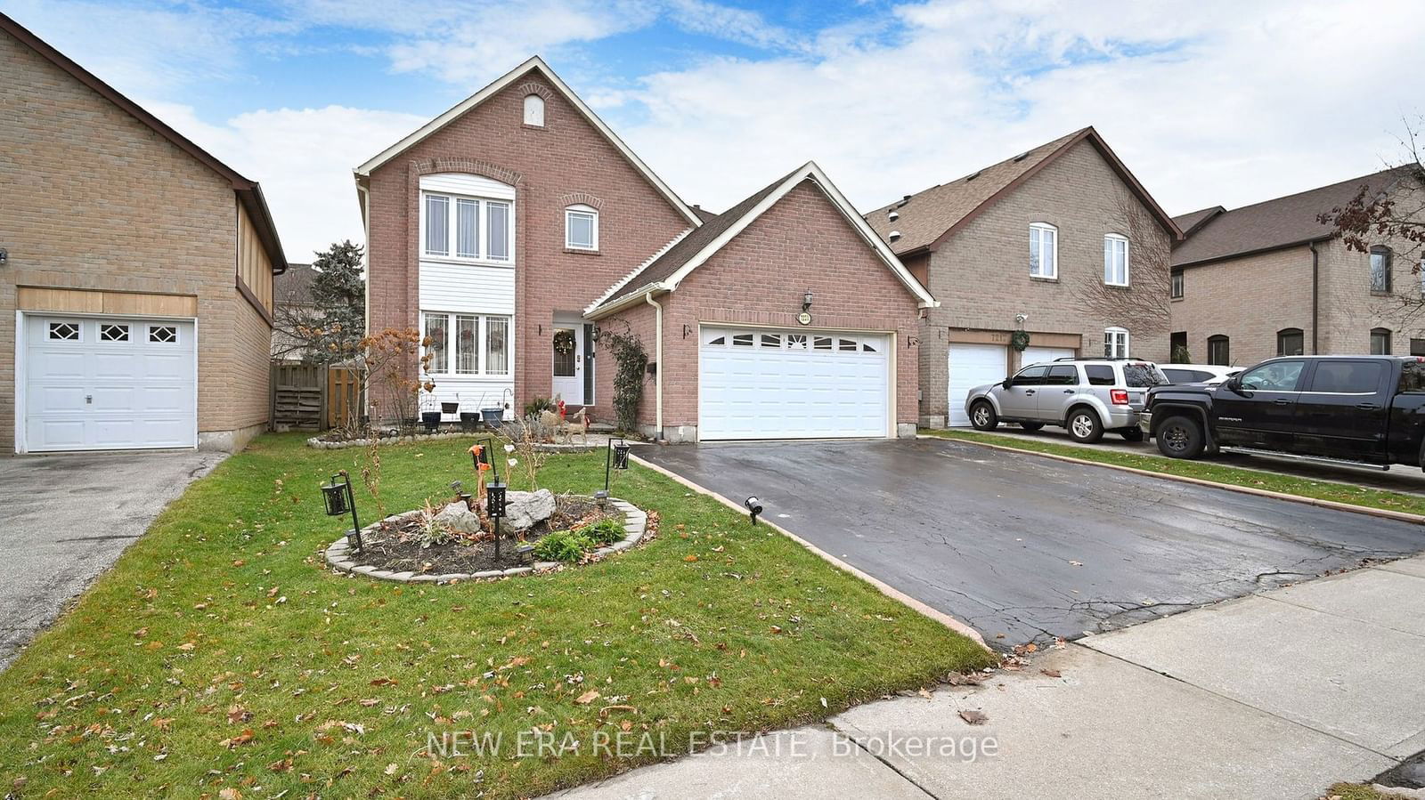 Detached House for sale at 7221 Danton Promenade, Mississauga, Meadowvale, L5N 5C5 - MLS: W11943310