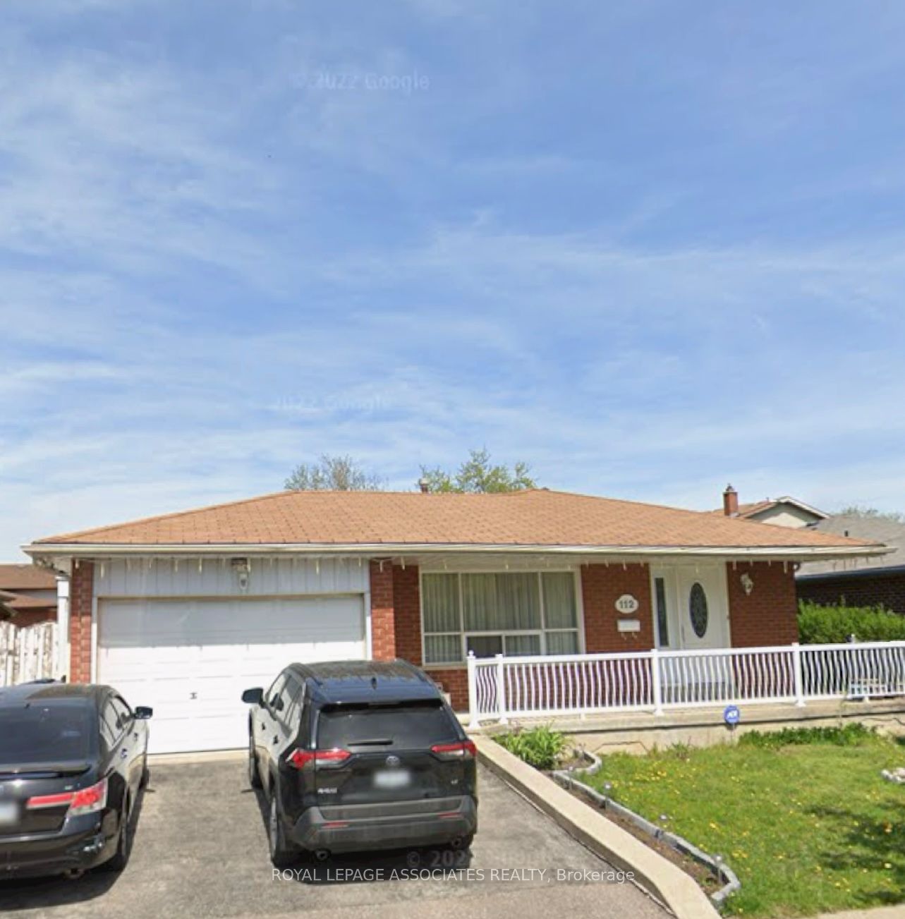 Detached House for lease at 112 Kingswood Drive, Brampton, Brampton North, L6V 2W3 - MLS: W11943385