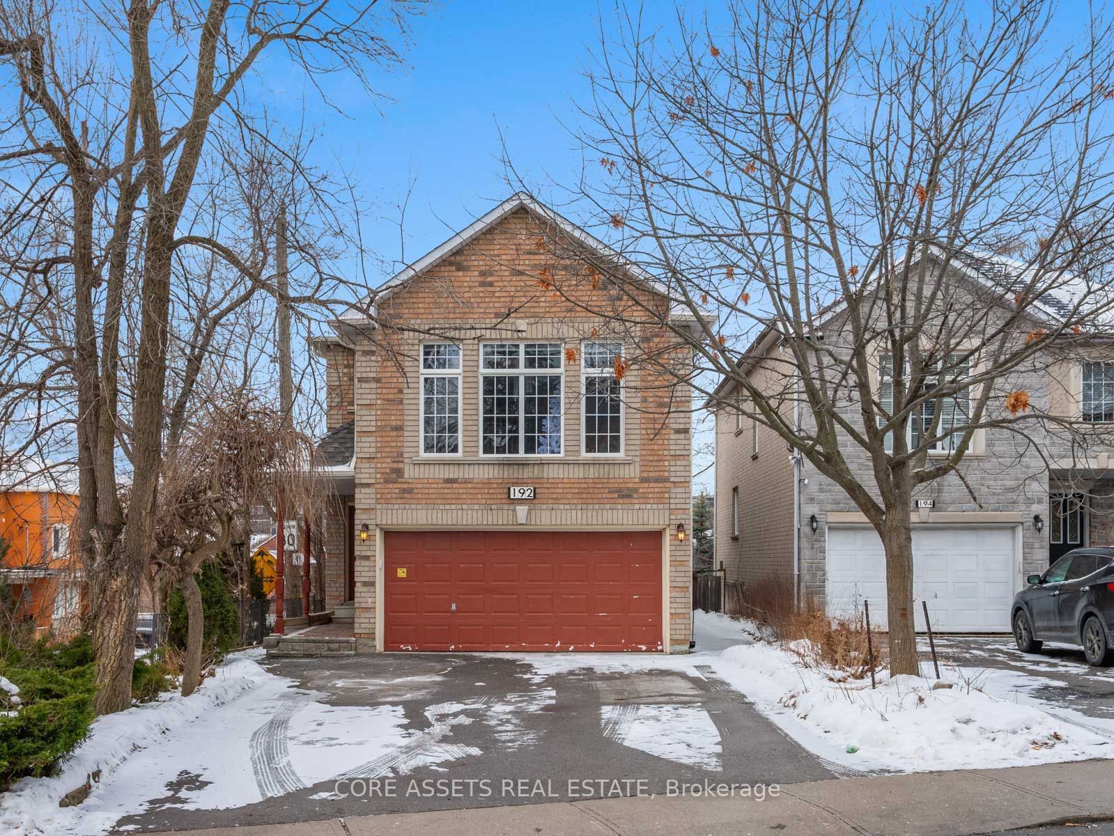 Detached House sold at 192 Rosemount Avenue, Toronto, Weston, M9N 3C3 - MLS: W11943581