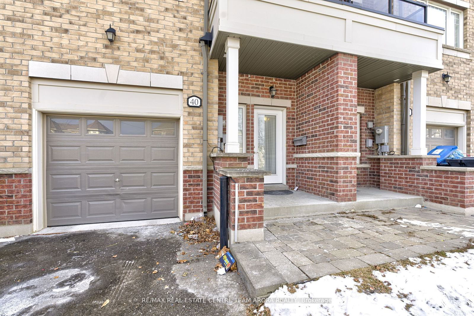 Townhouse for lease at Upper-40 Sky Harbour Drive, Brampton, Bram West, L6Y 0V7 - MLS: W11943905