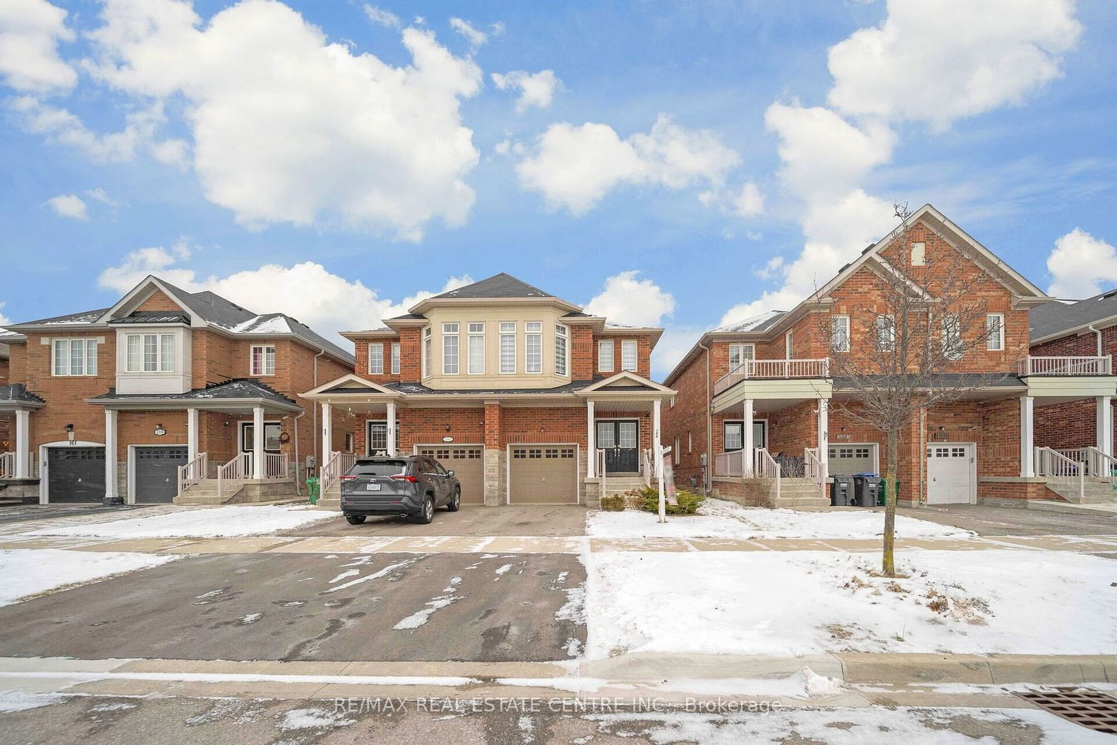 Semi-Detached House for sale at 155 Heartview Road, Brampton, Sandringham-Wellington, L6Z 0C9 - MLS: W11944039