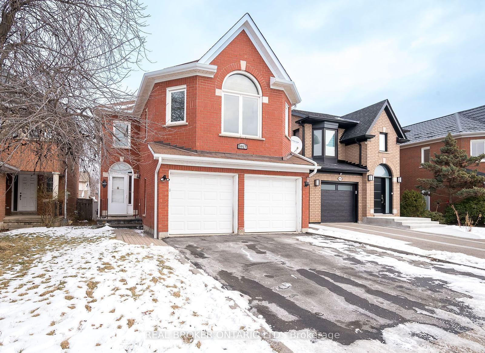 Detached House for sale at 5917 Leeside Crescent, Mississauga, Central Erin Mills, L5M 5L8 - MLS: W11944457