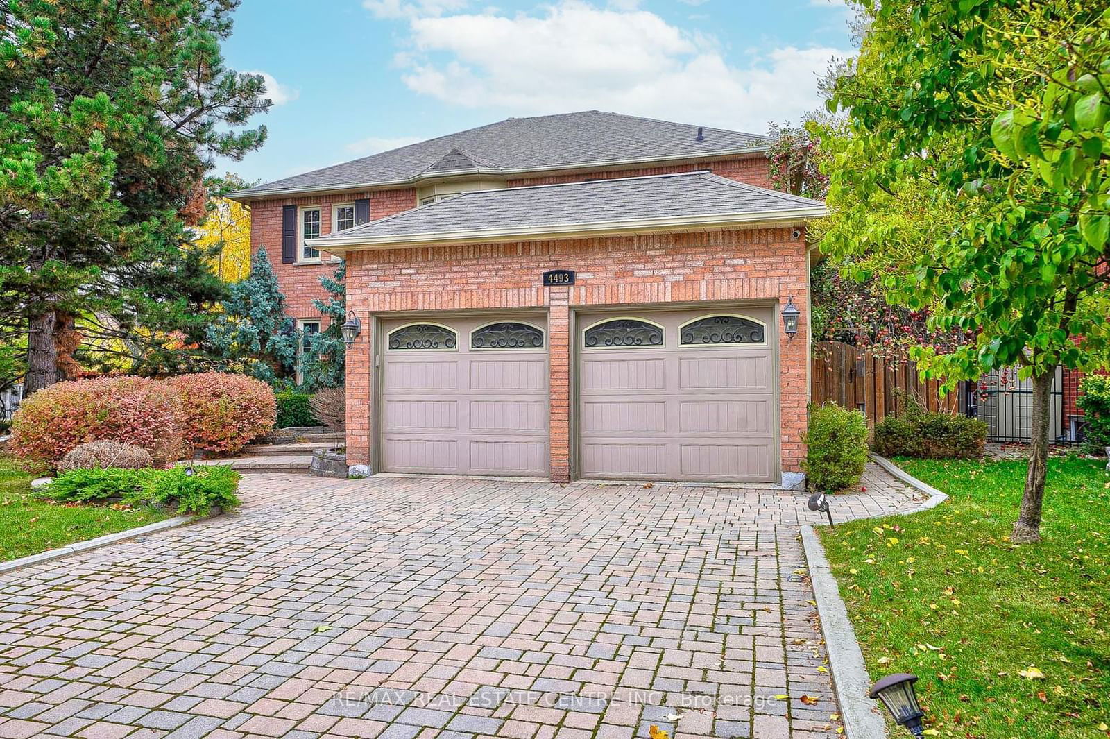 Detached House for sale at 4493 Badminton Drive, Mississauga, Central Erin Mills, L5M 3H2 - MLS: W11944559