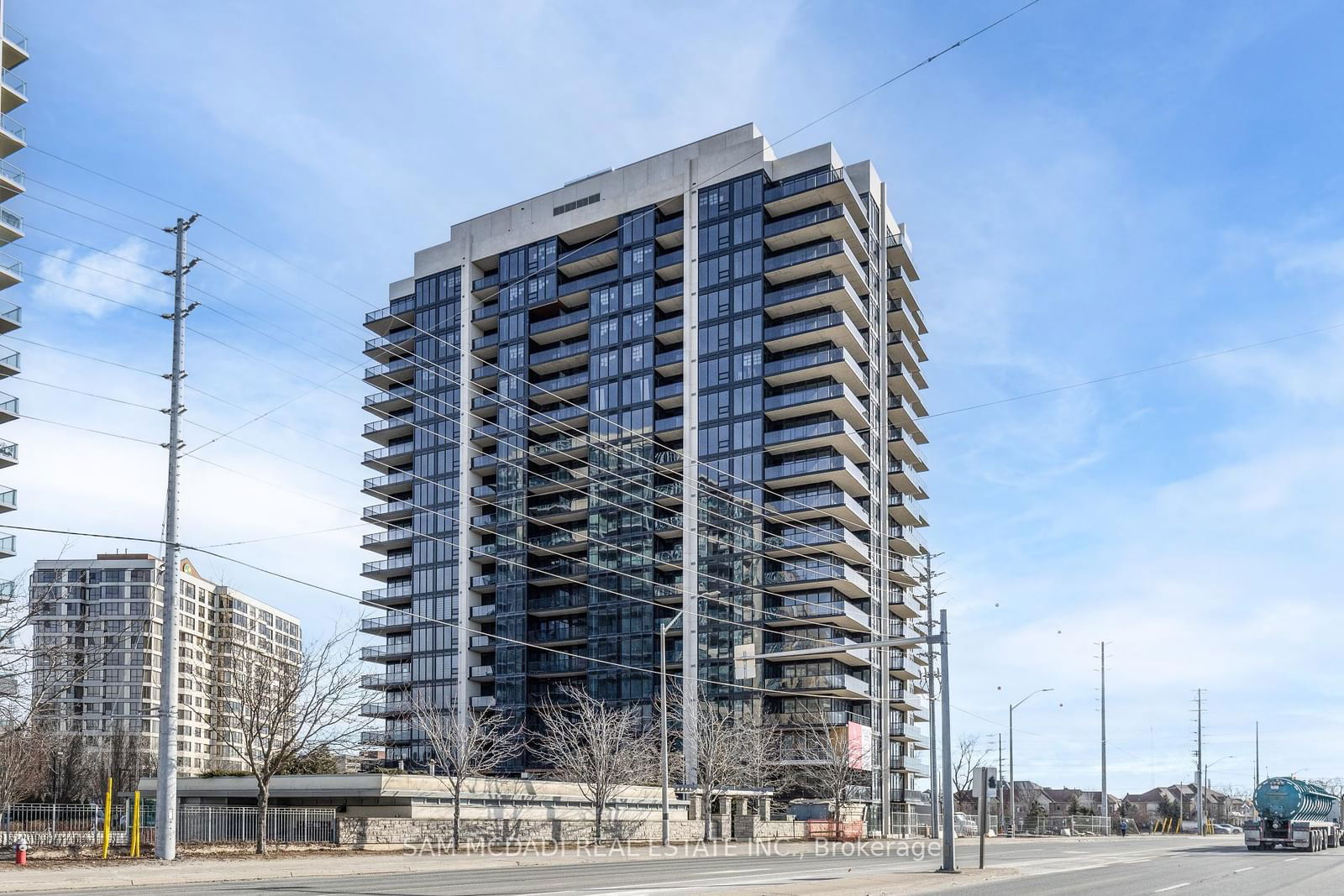 Condo leased at 312-1035 Southdown Road, Mississauga, Clarkson, L5J 0A2 - MLS: W11944650