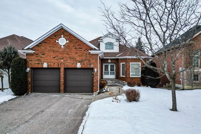 Detached House for sale at 15 Kirkwood Crescent, Caledon, Rural Caledon, L7C 1C1 - MLS: W11945036