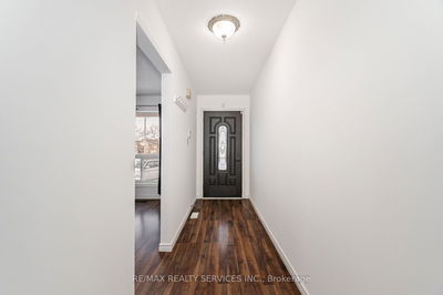 76 Simmons Blvd, Brampton - Madoc image-0-3