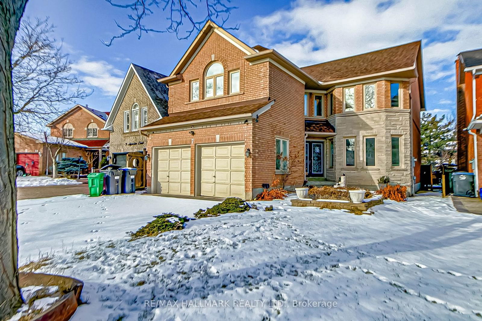 Detached House for sale at 7 Appenine Court, Brampton, Sandringham-Wellington, L6R 1H4 - MLS: W11945158