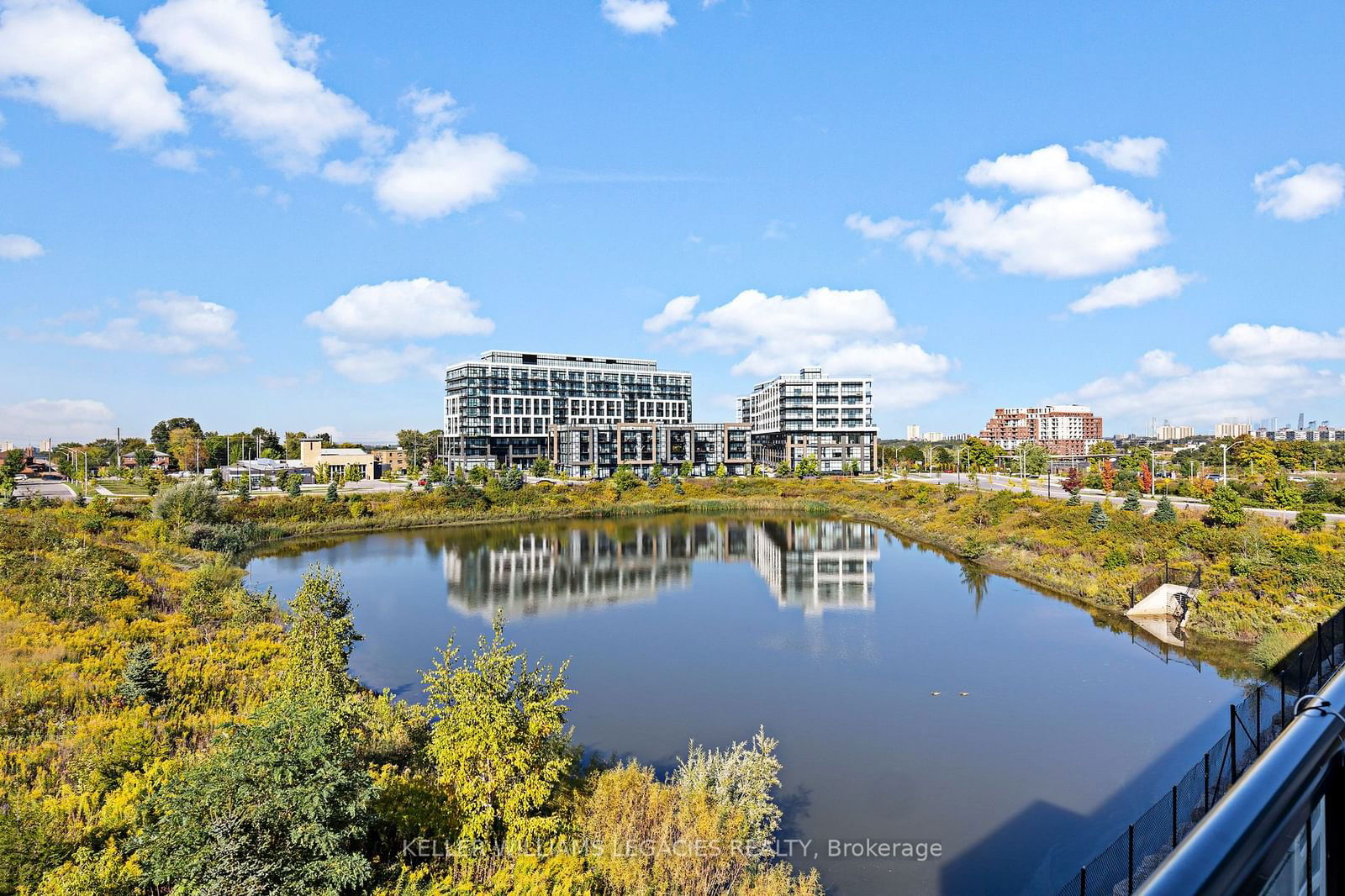 Condo for lease at 614-50 George Butchart Drive, Toronto, Downsview-Roding-CFB, M3K 0C9 - MLS: W11945296